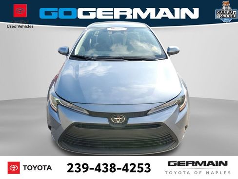 Certified 2025 Toyota Corolla LE image 3