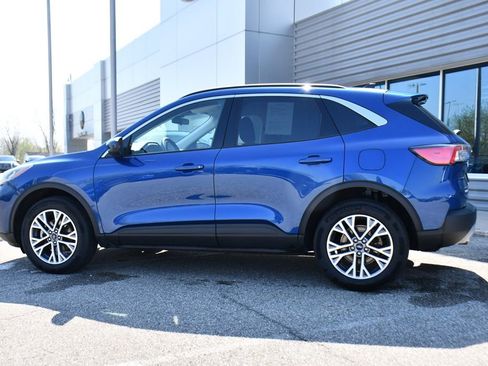 Used 2022 Ford Escape SEL AWD/4WD image 3