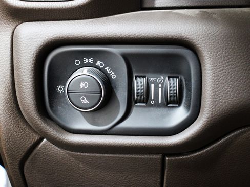 New 2025 RAM 2500 Laramie image 10