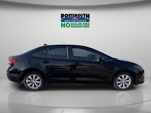 Used 2024 Toyota Corolla LE image 6