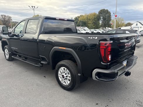 New 2026 GMC Sierra 2500 Pro w/ Convenience Package image 6
