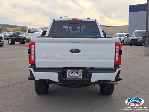 New 2025 Ford F250 Lariat w/ Lariat Ultimate Package image 4