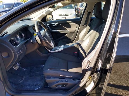 Used 2012 Volvo S60 T5 image 13