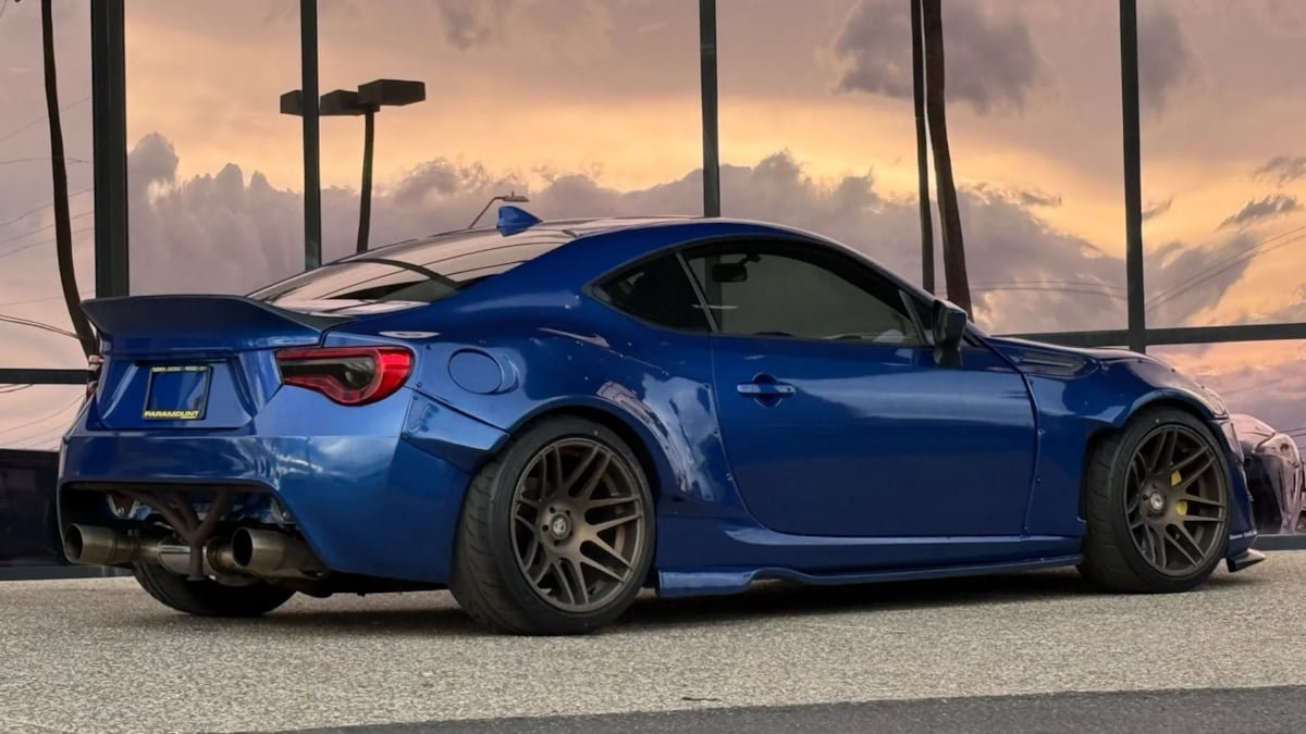 Used 2016 Subaru BRZ Limited RWD image 14