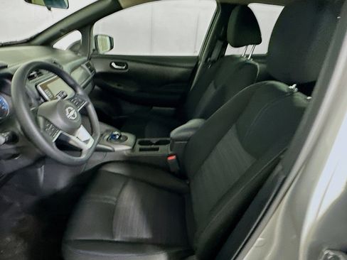 Used 2024 Nissan Leaf S FWD image 13