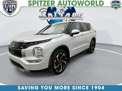 Used 2024 Mitsubishi Outlander SE Black Edition AWD/4WD image 6