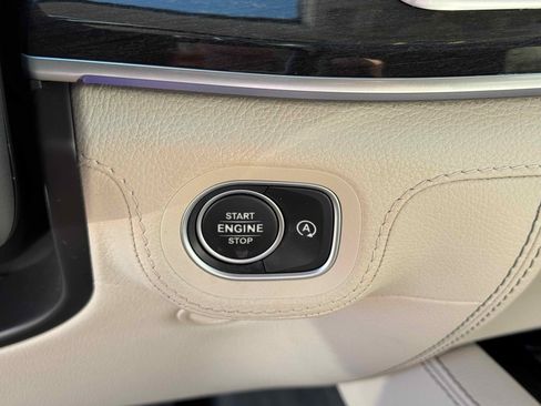 Certified 2020 Mercedes-Benz GLE 450 4MATIC image 24