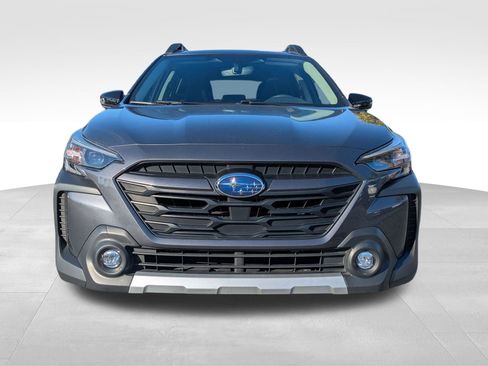 Used 2023 Subaru Outback Limited image 12