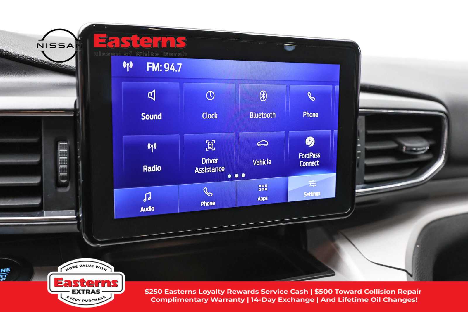 Used 2023 Ford Explorer XLT w/ Equipment Group 202A RWD image 20