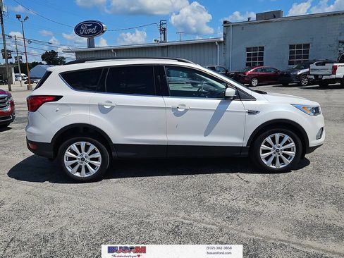 Used 2019 Ford Escape SEL FWD image 31
