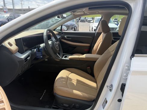 New 2026 Hyundai Sonata Limited FWD image 25