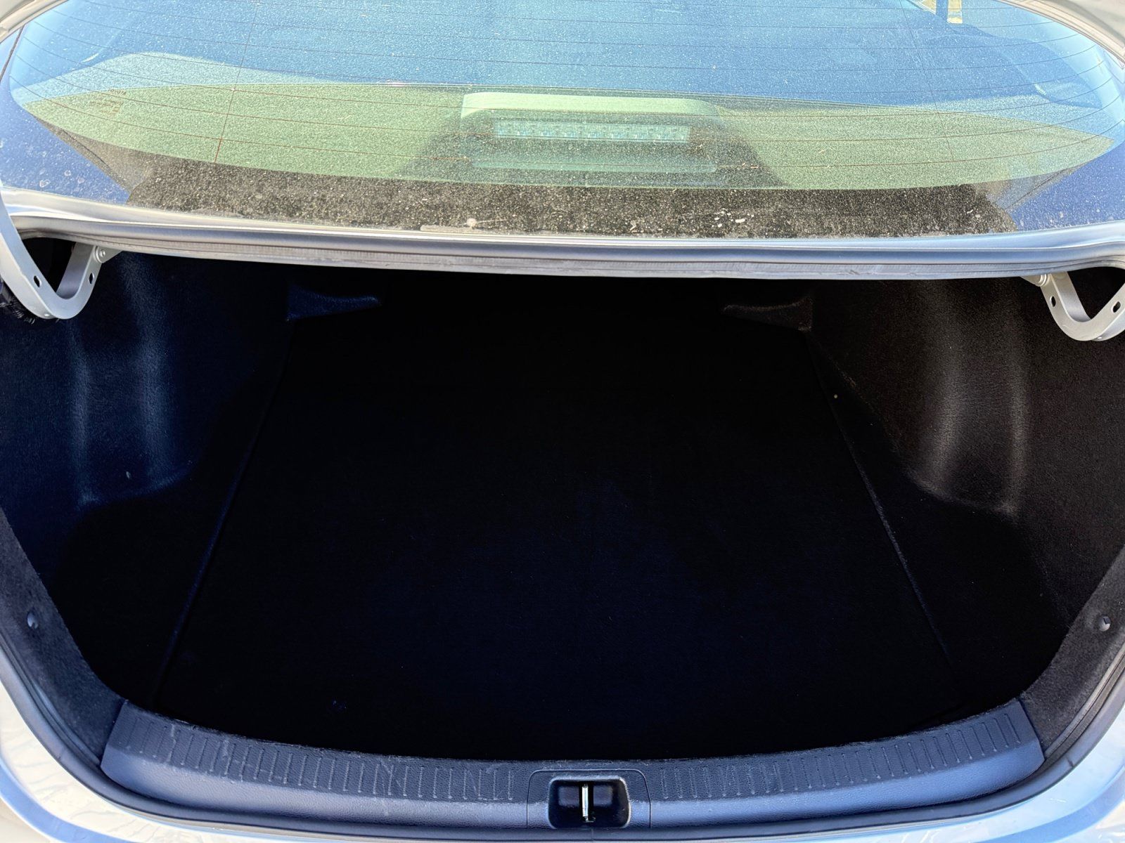 Used 2024 Toyota Corolla LE FWD image 17
