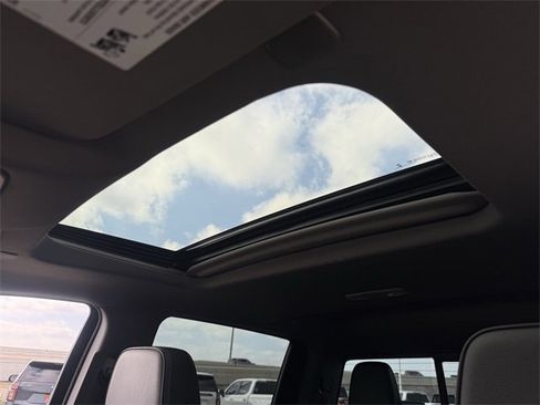 Certified 2023 GMC Sierra 1500 Denali image 24