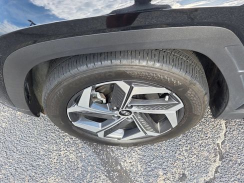 Used 2024 Hyundai Tucson Limited FWD image 16