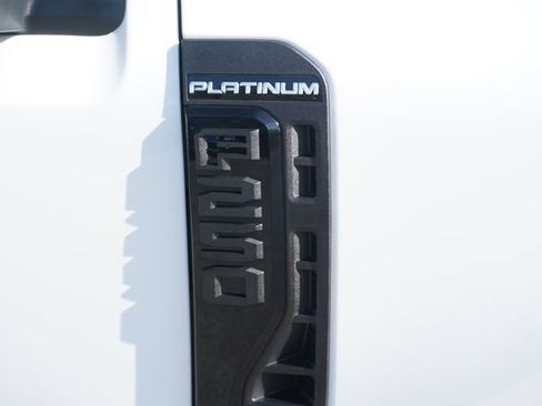 Used 2025 Ford F250 Platinum AWD/4WD image 47