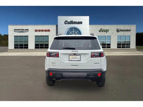 New 2026 Jeep Cherokee Limited image 4