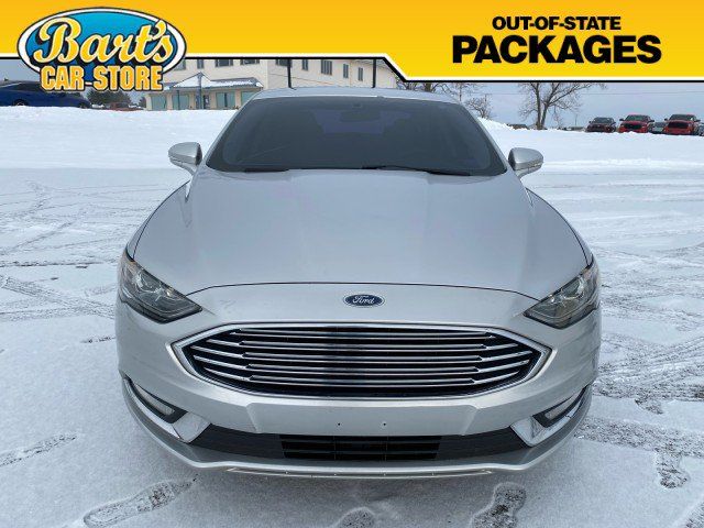 Used 2017 Ford Fusion SE w/ Equipment Group 201A FWD image 3
