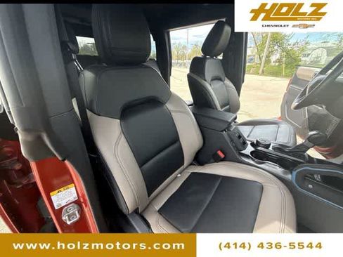 Used 2024 Ford Bronco Wildtrak AWD/4WD image 29