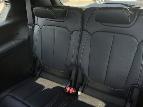 Used 2021 Jeep Grand Cherokee L Overland image 27