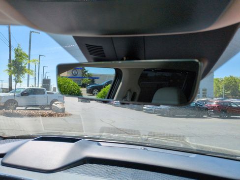New 2026 Kia Carnival SX Prestige FWD image 33