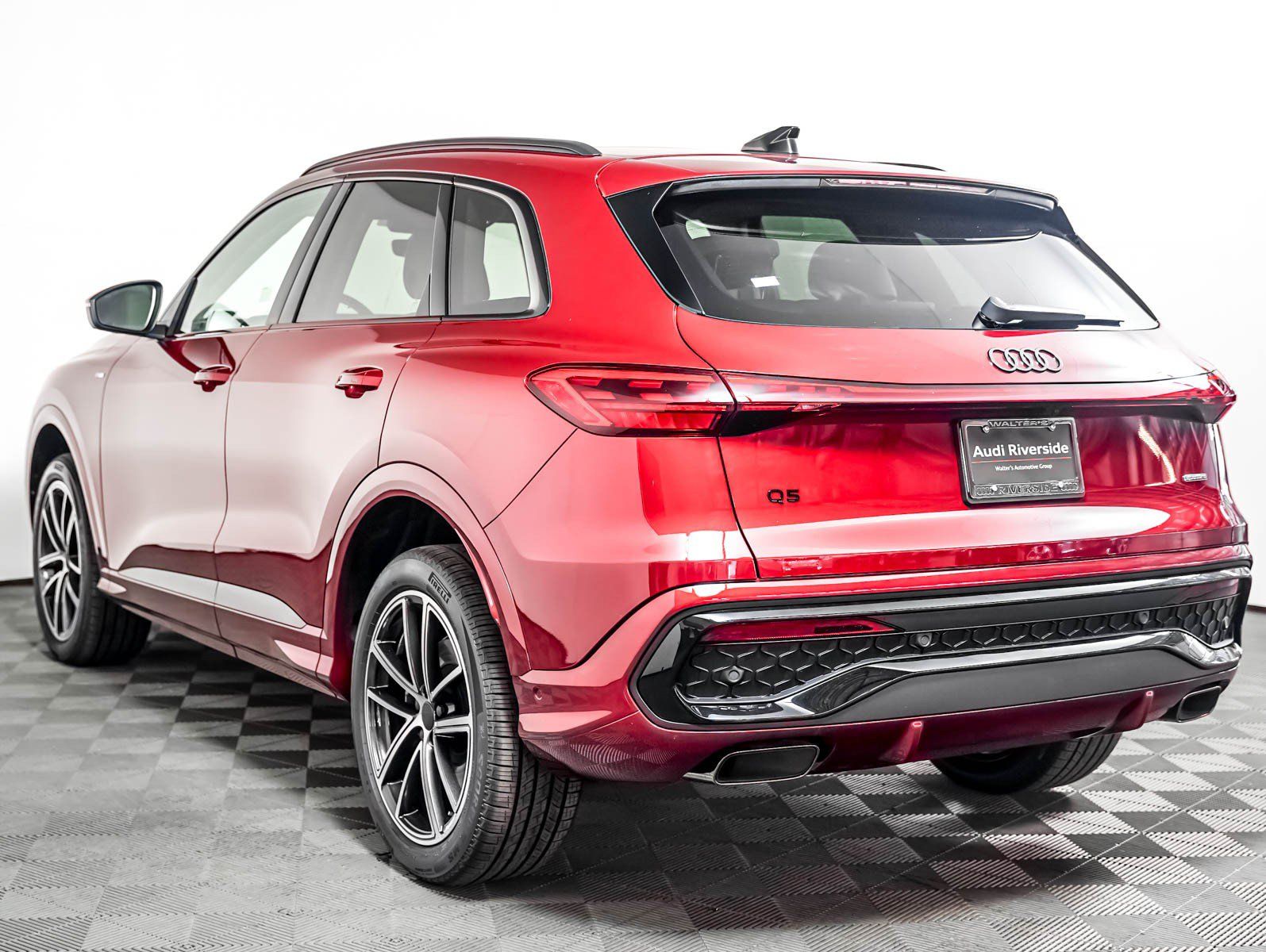 New 2026 Audi Q5 Premium AWD/4WD image 2