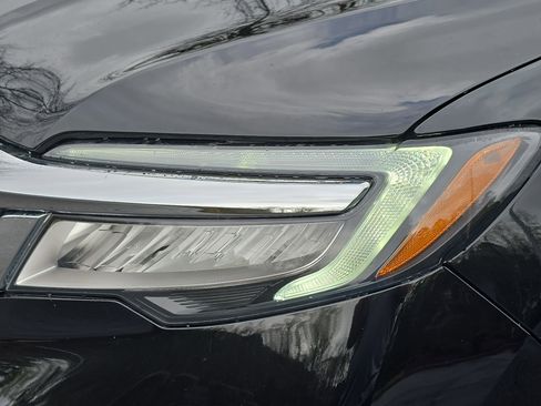 Used 2021 Honda Pilot Elite image 31