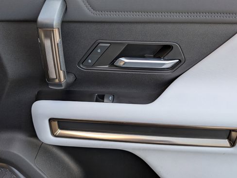 Used 2024 GMC Hummer EV 2X w/ LPO, Sport Package image 23