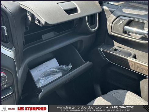 Certified 2021 Chevrolet Silverado 1500 LT AWD/4WD image 32