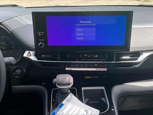 New 2026 Toyota Sienna Platinum AWD/4WD image 13