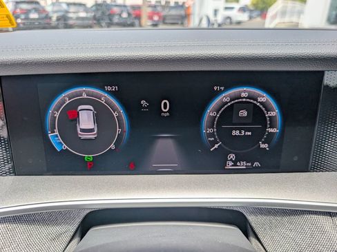 New 2025 Volkswagen Tiguan S image 17