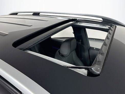 Certified 2025 Mercedes-Benz GLE 350 4MATIC image 22