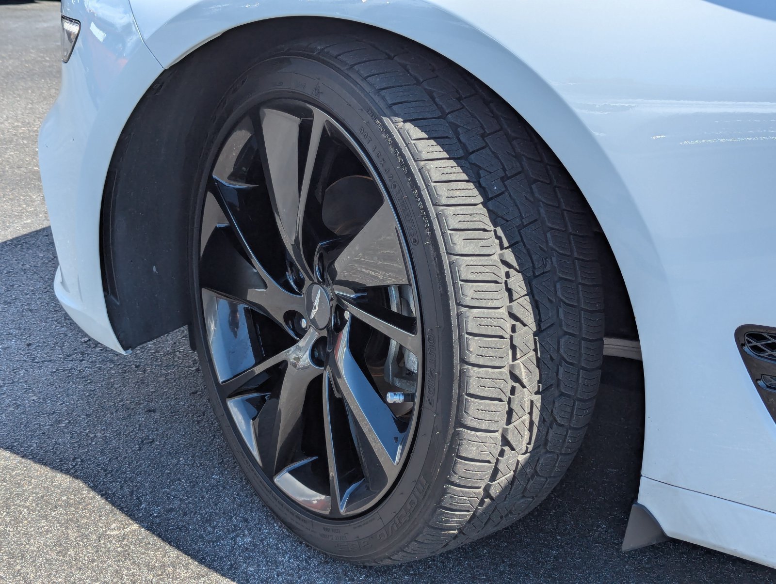 Used 2023 Genesis G70 2.0T w/ Sport Prestige Package RWD image 43