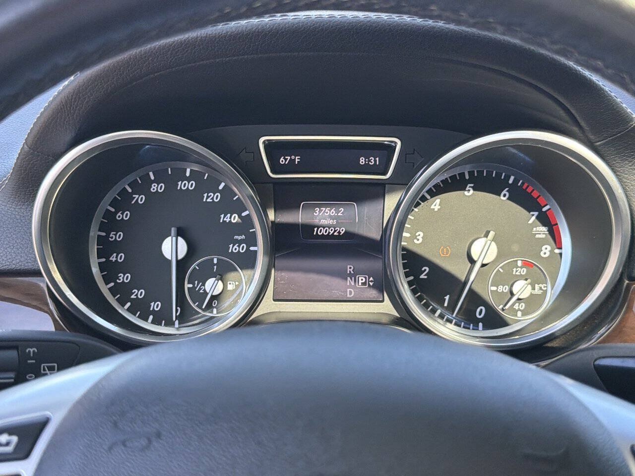 Used 2015 Mercedes-Benz GL 450 4MATIC image 33