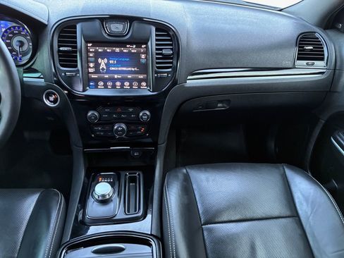 Used 2023 Chrysler 300 S w/ Comfort Group image 3