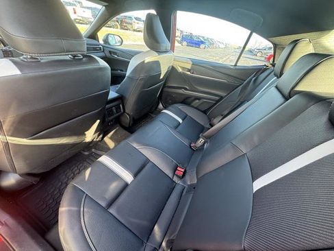 Certified 2025 Toyota Camry SE image 12