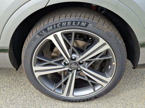 New 2025 Genesis GV80 3.5T e-SC image 5