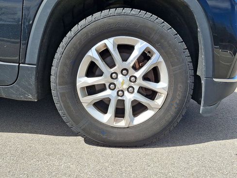 Used 2018 Chevrolet Traverse LT image 27