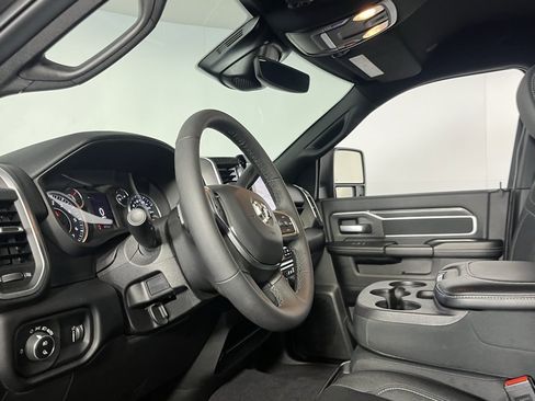 Certified 2025 RAM 2500 Big Horn image 22