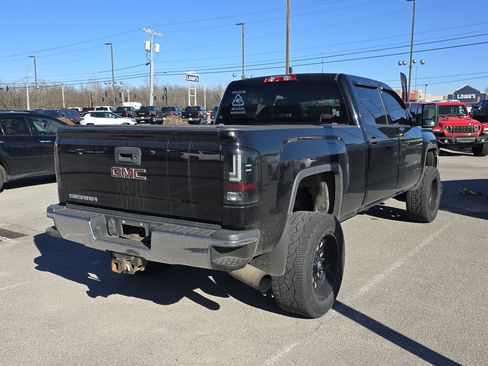 Used 2018 GMC Sierra 2500 4x4 Crew Cab w/ Sierra Convenience Package image 6