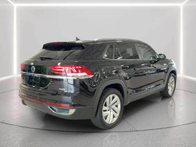 Certified 2022 Volkswagen Atlas Cross Sport SE AWD/4WD image 6