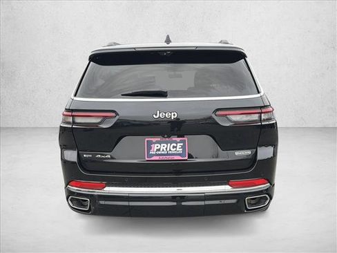 Used 2022 Jeep Grand Cherokee L Overland w/ Advanced Protech Group III image 6
