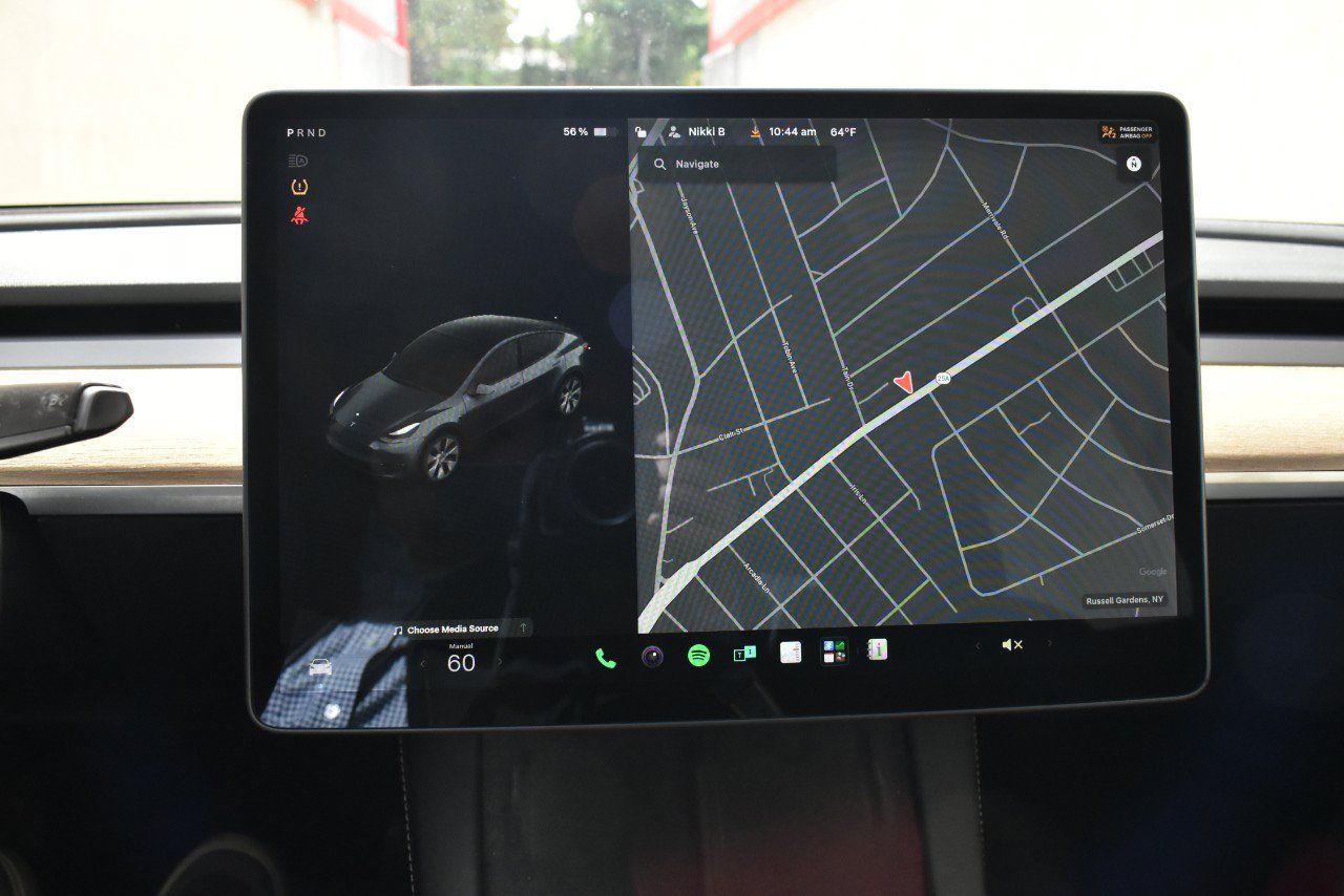 Used 2021 Tesla Model Y Long Range AWD/4WD image 19