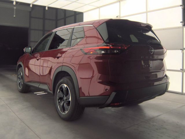 Certified 2026 Nissan Rogue SV FWD image 8