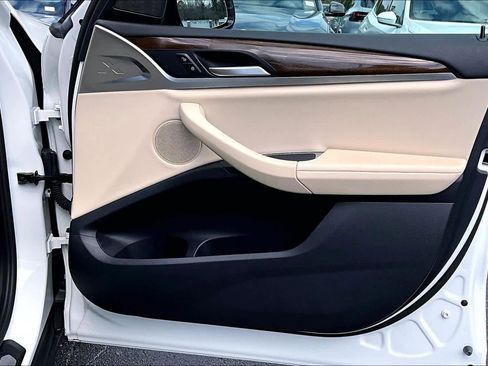 Used 2019 BMW X3 xDrive30i w/ Premium Package image 23