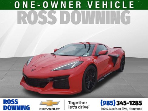 Used 2025 Chevrolet Corvette Z06 RWD image 1