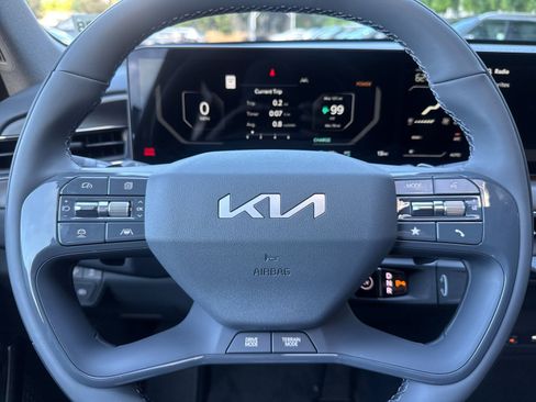 New 2026 Kia EV9 Land AWD/4WD image 24
