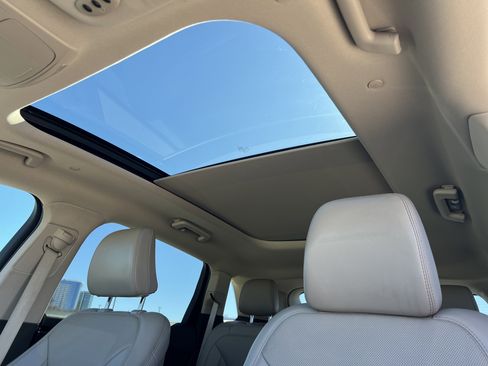 Used 2022 Lincoln Nautilus Reserve w/ Monochromatic Package image 29