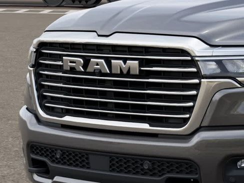 New 2026 RAM 1500 Laramie AWD/4WD image 7