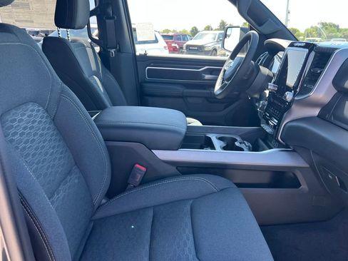 New 2026 RAM 1500 2WD Crew Cab image 12