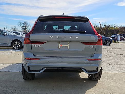 New 2026 Volvo XC60 B5 Ultra w/ Protection Package Premier image 5